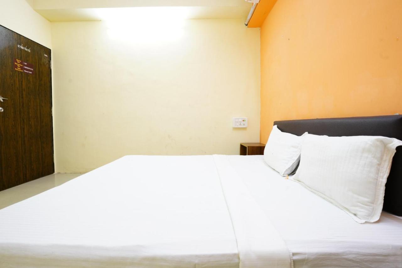 Hotel Nova Rooms Atlanta Shopping Surat Dış mekan fotoğraf