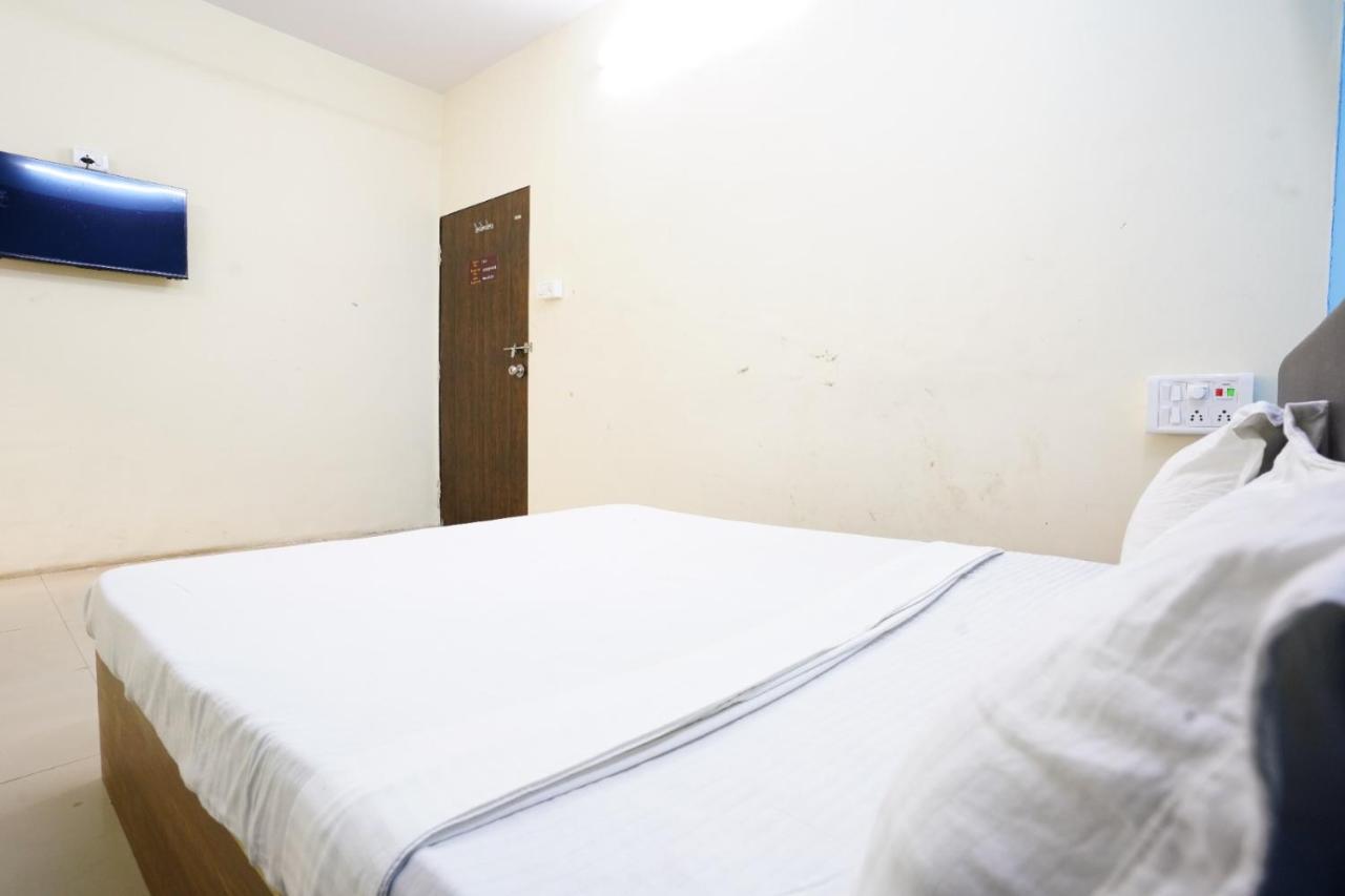 Hotel Nova Rooms Atlanta Shopping Surat Dış mekan fotoğraf