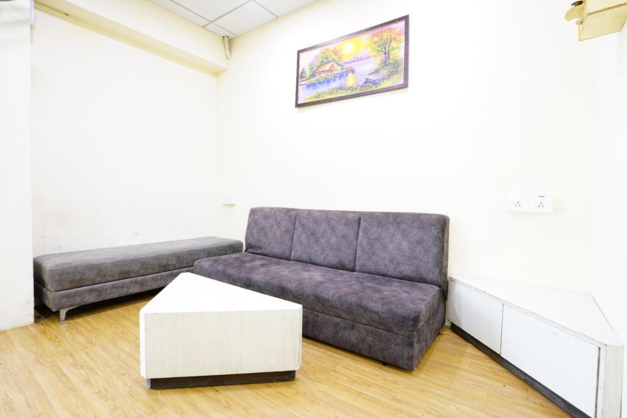 Hotel Nova Rooms Atlanta Shopping Surat Dış mekan fotoğraf