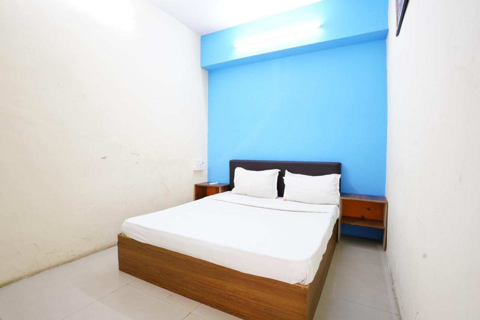 Hotel Nova Rooms Atlanta Shopping Surat Dış mekan fotoğraf